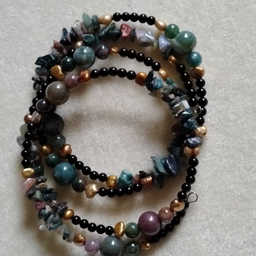 🎃HAND CRAFTED MULTICOLORED AGATE AND PEARL BRACELET - Picture 4 of 4